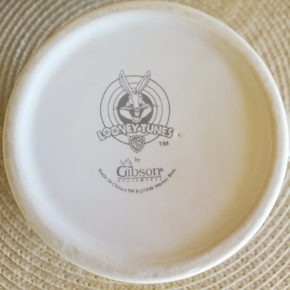 1998 Looney Tunes Tweety Bird and Sylvester Coffee Mug - Picture 6 of 9